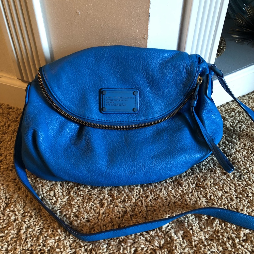 Marc Jacobs crossbody bag 💙